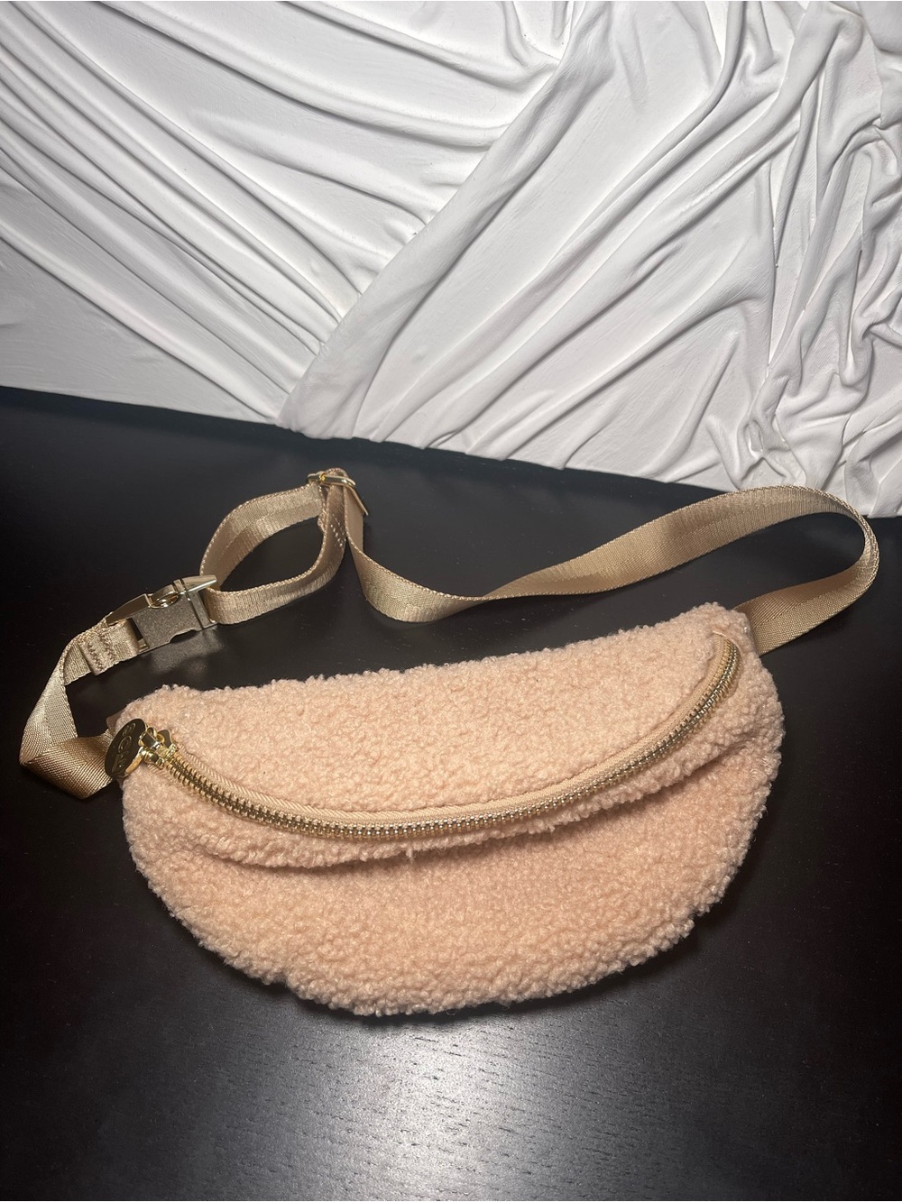 Stoney clover lane hazelnut cozy Sherpa classic size fanny pack